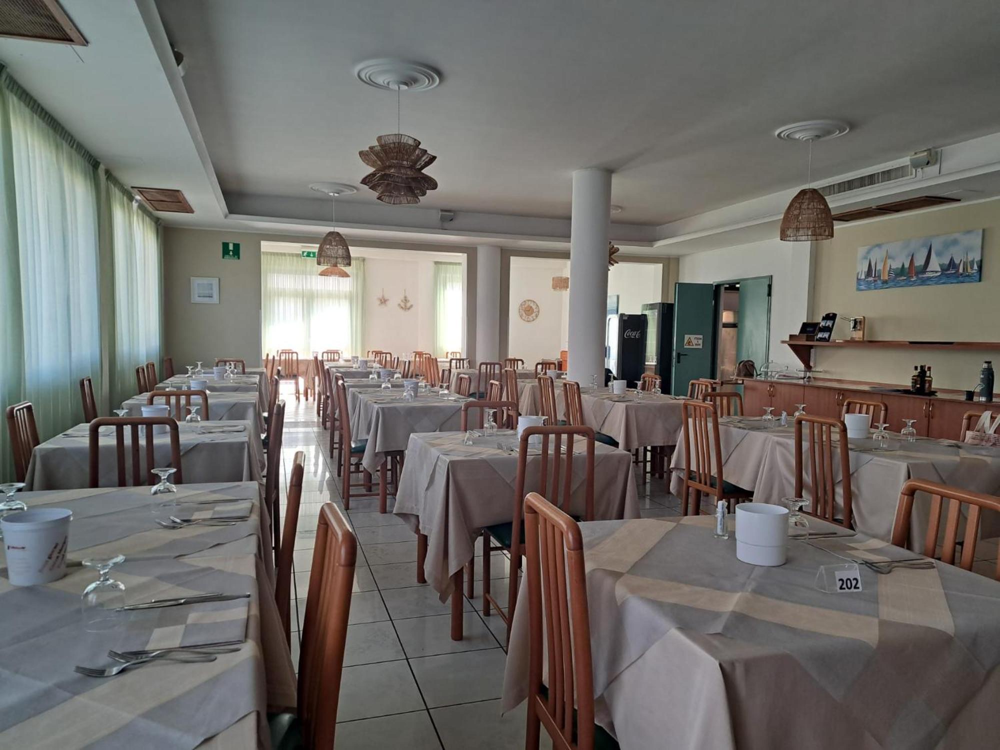 Hotel Marebello Tortoreto Esterno foto