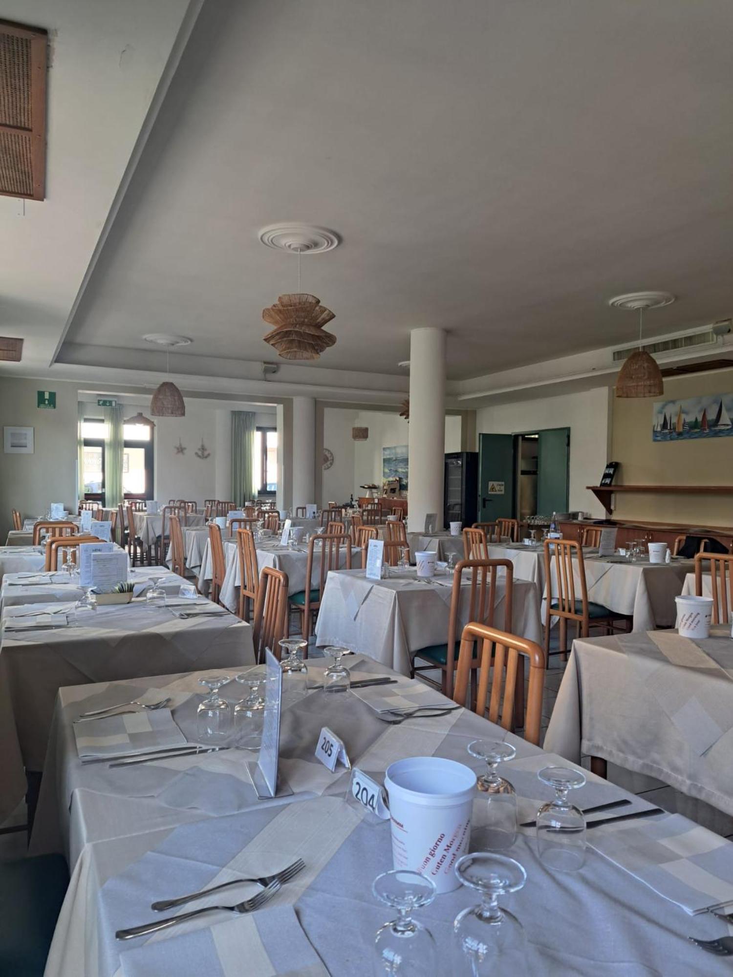 Hotel Marebello Tortoreto Esterno foto